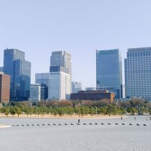 丸の内や日比谷のオフィスビル