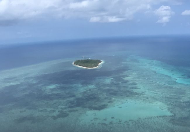 空から見るグレートバリアリーフは絶景！