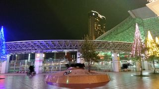 兼六園へのバスも出ています!!