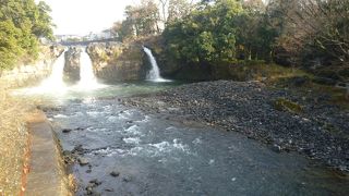 吊り橋から望む