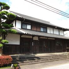 帆足杏雨命名の松石不老館