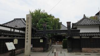 落とし穴や隠れ部屋といった仕掛けが、さながら忍者屋敷のよう。