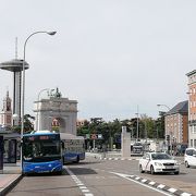 地下に長距離バスのりばがあります