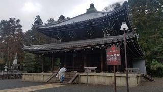 重層に見えて実際は単層