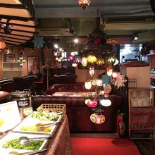 楽しいサラダビュッフェ