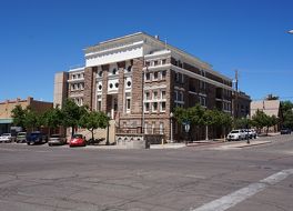 グローブダウンタウン