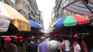 現地の方向けの市場