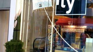 1904年創業の老舗文具専門店のセレクト