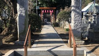 地元のお寺のようでしたが