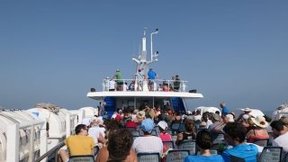 トレミティ諸島へ便利な高速船