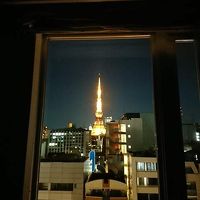 部屋から見える東京タワー（夜）