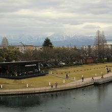 スタバ遠景