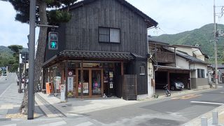 神門通りにあります