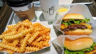 お肉が美味しいハンバーガー