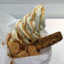 信玄餅ソフト。