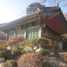 影閣なんていうシブい名前の建物もあります