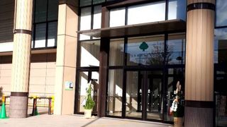 まだ出来て新しいかんじ