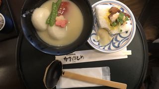 香川のお雑煮　白みそにあん餅