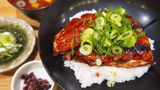 広島のサバ専門店