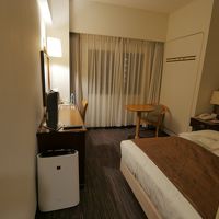 部屋も普通のビジホより広めで快適。