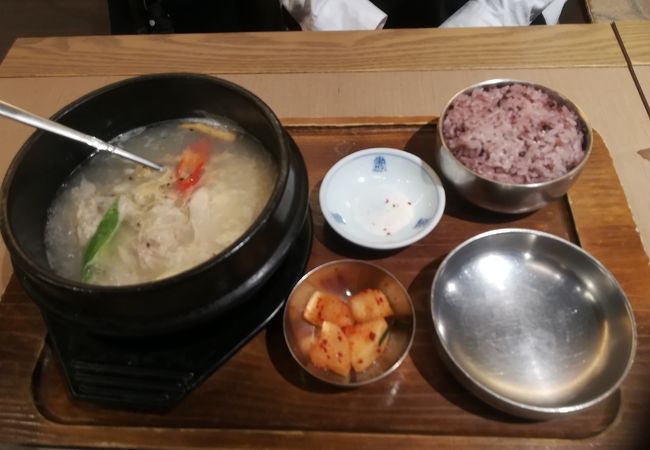 ヨドバシカメラ内の韓国料理店