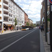 通りの様子です。