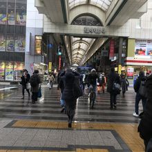 アーケードがあって雨の日も大丈夫