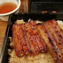 うな重　￥２７００