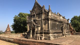 ウパリティン寺院