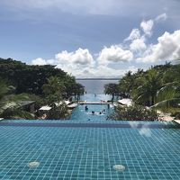 インフィニティープール