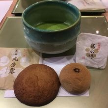 お抹茶と和菓子ふたつのセット