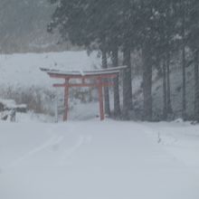 三石神社