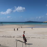 遠浅の海、碧のグラデーションが素敵過ぎる！