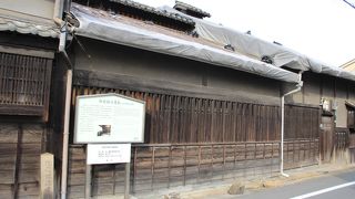 外観のみ見学可能