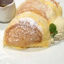 すぐに形はくずれます・・・