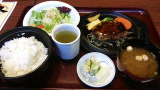 甘とろ豚ハンバーグ定食