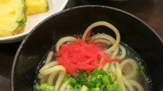 ホテル１階のレストラン