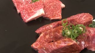 お洒落な焼肉屋さん