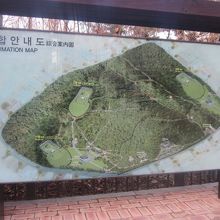 園内案内図の様子（この右下付近が入口となります）