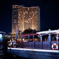 ホテルとホテルボート