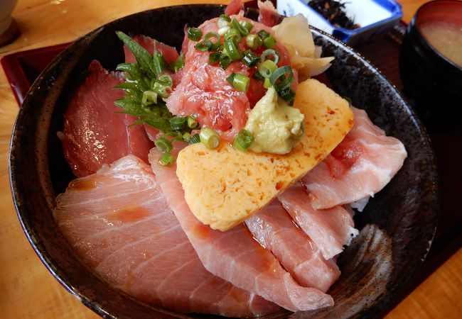 水上の山中で伊豆の魚を