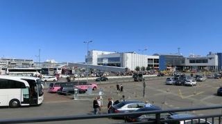 タリン港にあるレストランでランチを食べた