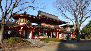 鳥居が位置がおかしい