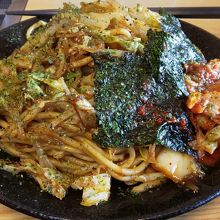 豚キムチ焼きそば