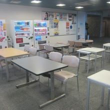 隣接のパブリックスペースの様子