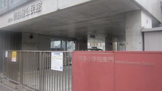 蒙古襲来時に築かれた防御石塁として、文化財にも指定されています