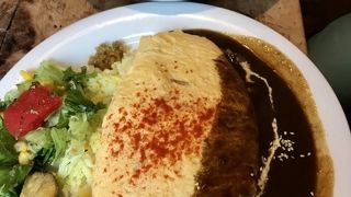 濃くて美味しいオムカレー