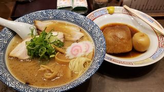 ＪＲ和歌山駅ビル地下、アクセス至便な和歌山ラーメンのお店