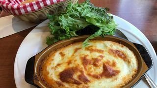 シェフとフランス人の奥様と家族でもてなしてくれる温かいお店