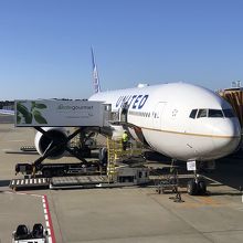 成田空港にて